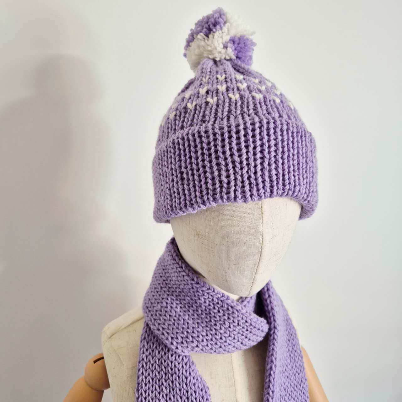 Kids scarf & beanie set purple