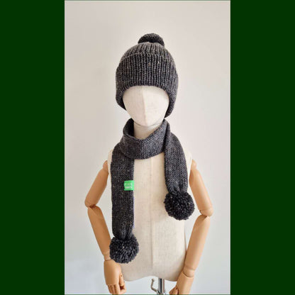 Kids scarf & beanie set Dark grey