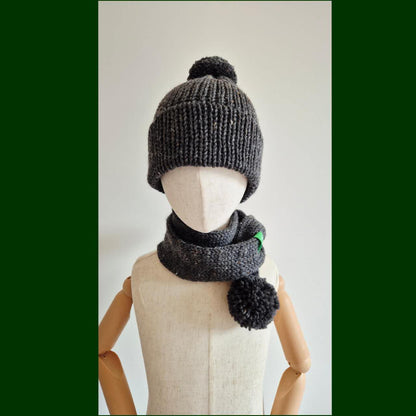 Kids scarf & beanie set Dark grey