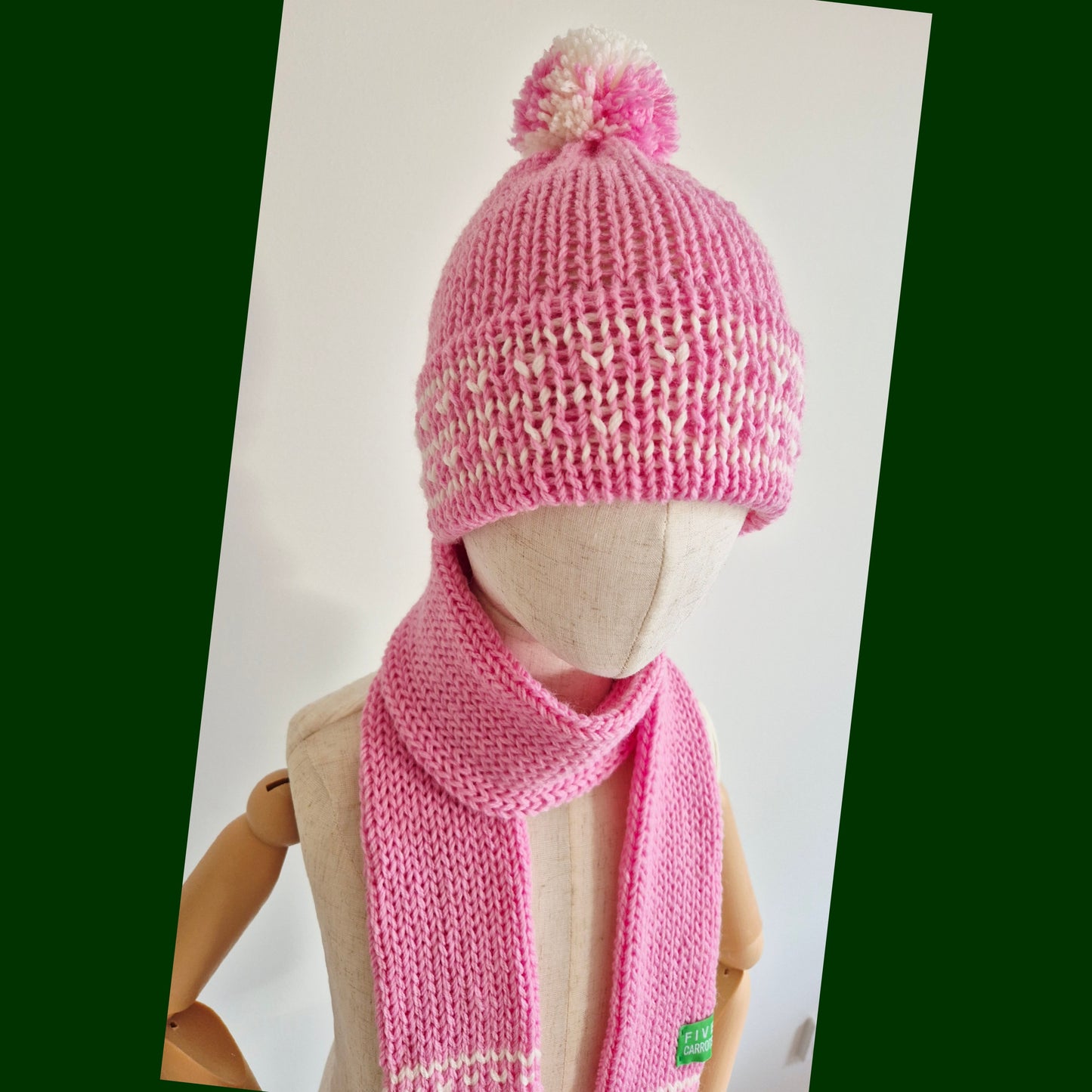 Kids scarf & beanie set  Pink